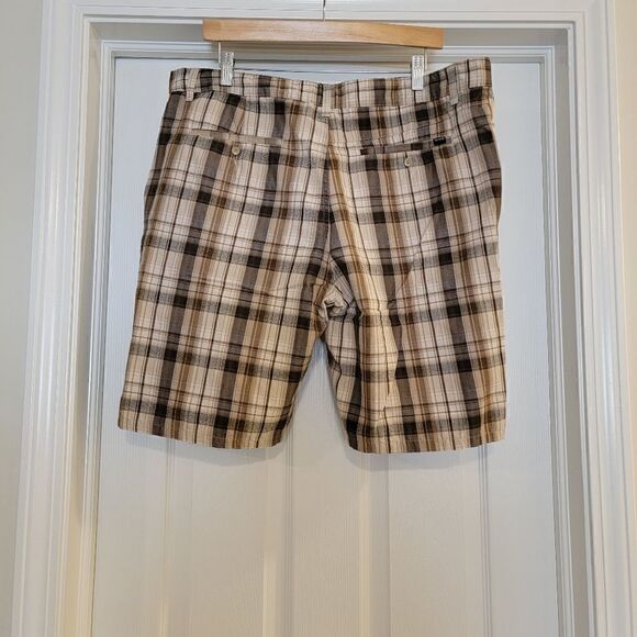 Hurley Plaid Shorts brown size 36 - Picture 2 of 3